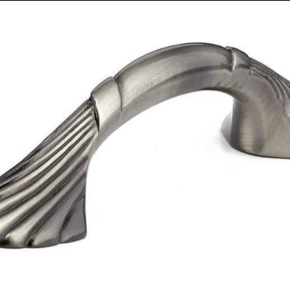 Richelieu 6 pk decorative handles